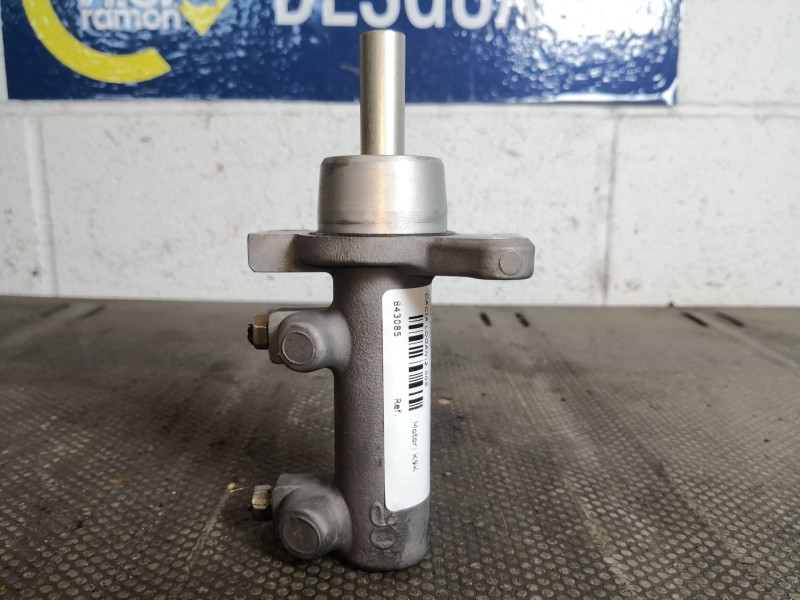 Recambio de bomba freno para dacia logan ambiance referencia OEM IAM   