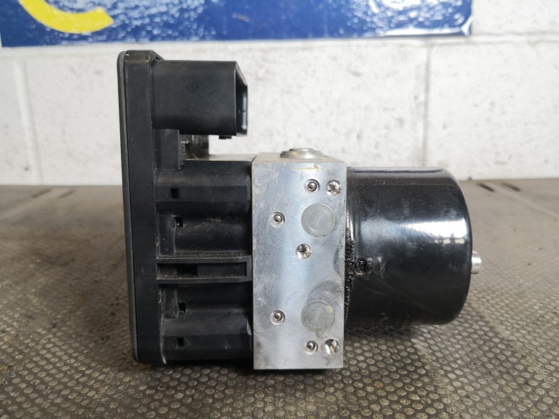Recambio de abs para bmw serie 3 cabrio (e46) 2.0 16v diesel cat referencia OEM IAM 6764088  