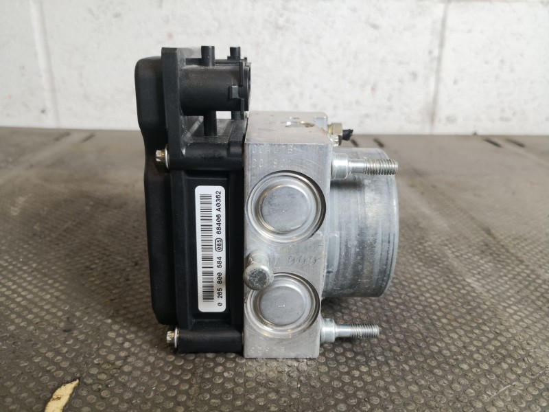Recambio de abs para dacia logan ambiance referencia OEM IAM 0265800584  