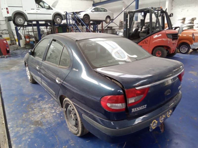 renault megane i fase 2 classic (la..)  | 0.97 - 0.04 del año 2001