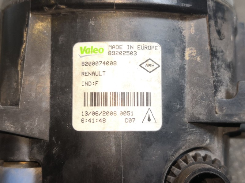 Recambio de faro antiniebla derecho para dacia logan ambiance referencia OEM IAM   