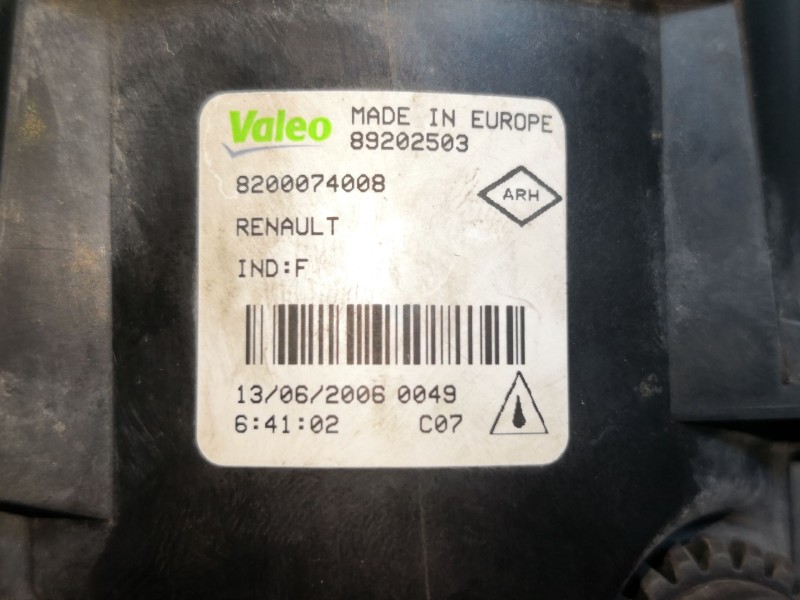 Recambio de faro antiniebla izquierdo para dacia logan ambiance referencia OEM IAM   
