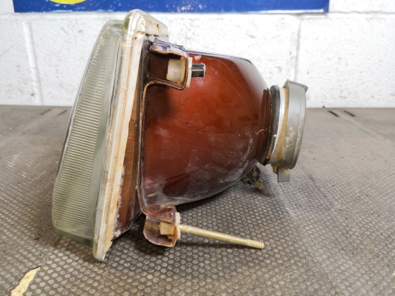 Recambio de faro izquierdo para opel kadett e  | 0.84 - ...  | 0.84 - ... referencia OEM IAM    Recambio de faro izquierdo para opel kadett e  | 0.84 - ...  | 0.84 - ... referencia OEM IAM