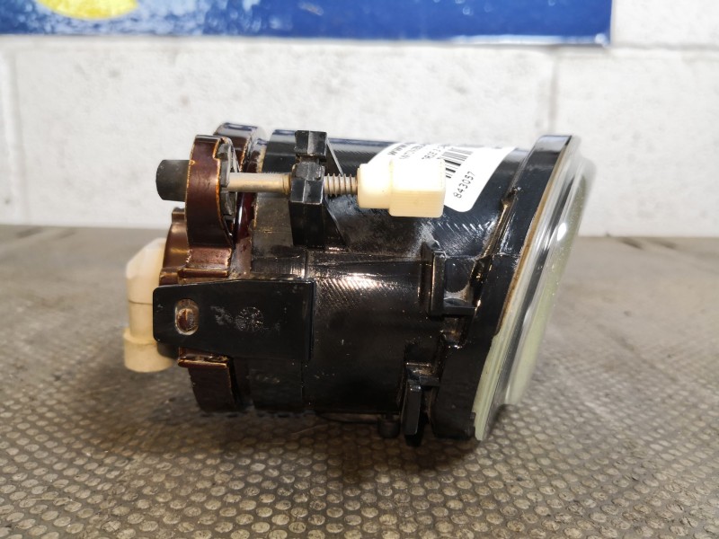 Recambio de faro antiniebla derecho para bmw serie 3 cabrio (e46) 2.0 16v diesel cat referencia OEM IAM   