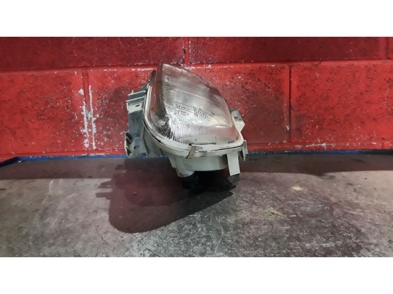 Recambio de faro derecho para renault espace / grand espace (je0) 1.9 dti diesel cat referencia OEM IAM    Recambio de faro derecho para renault espace / grand espace (je0) 1.9 dti diesel cat referencia OEM IAM