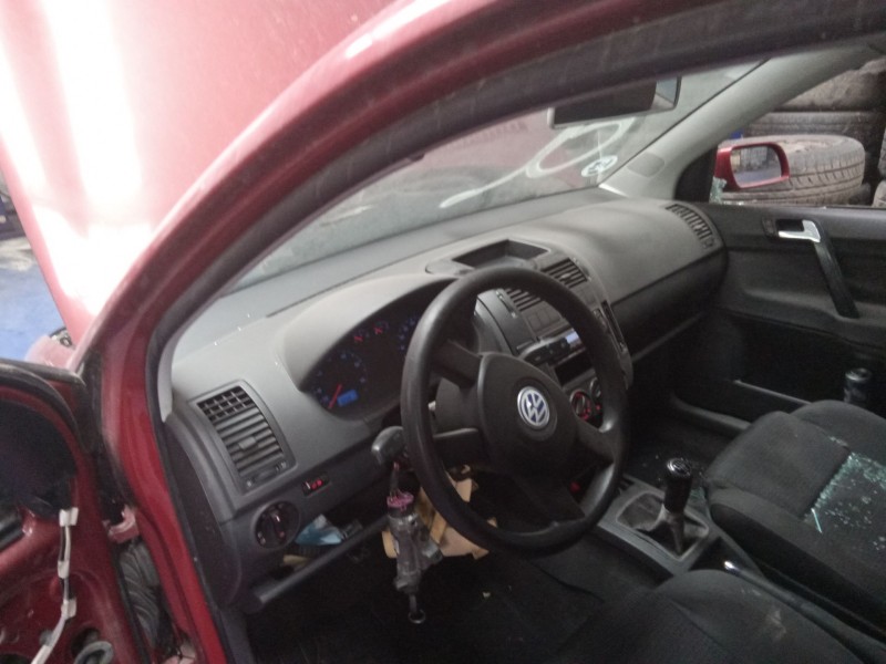 volkswagen polo (9n1)  | 0.01 - 0.05 del año 2002