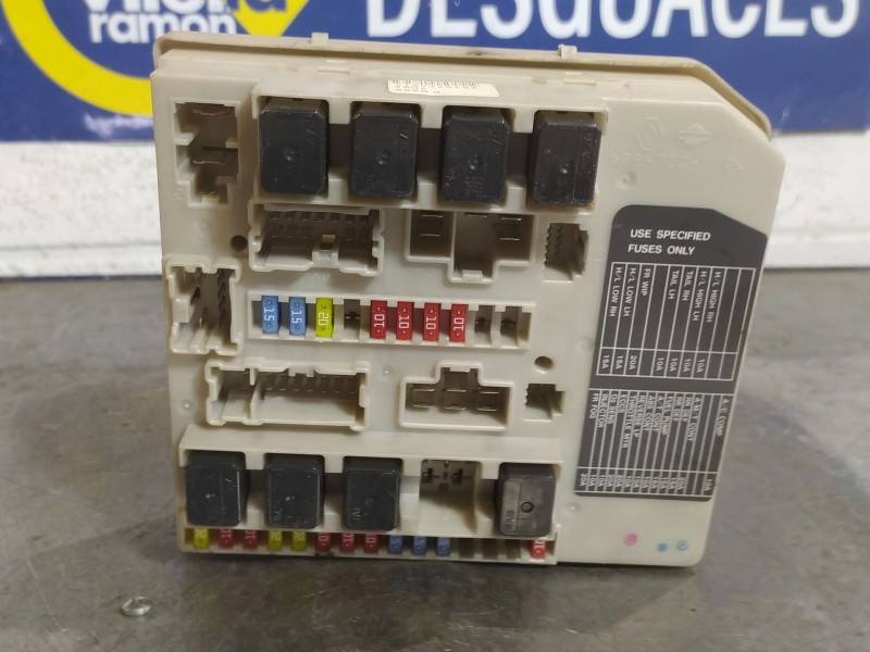 Recambio de caja reles fusibles para nissan note (e11e)  | 0.06 - ...  | 0.06 - ... referencia OEM IAM 284B7AX61A R09607D05 