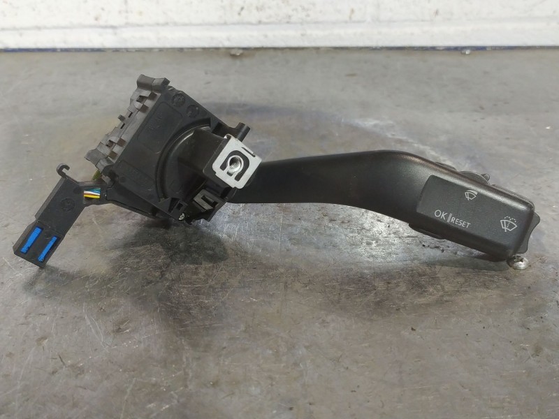 Recambio de mando limpia para volkswagen caddy ka/kb (2k)  | 0.04 - ...  | 0.04 - ... referencia OEM IAM   