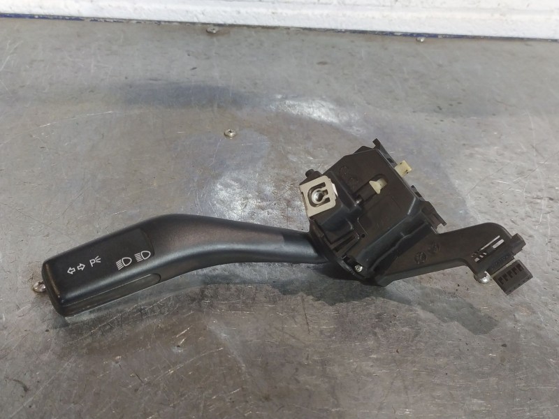 Recambio de mando intermitentes para volkswagen caddy ka/kb (2k)  | 0.04 - ...  | 0.04 - ... referencia OEM IAM   