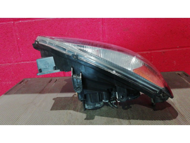 Recambio de faro derecho para nissan primera referencia OEM IAM    Recambio de faro derecho para nissan primera referencia OEM IAM