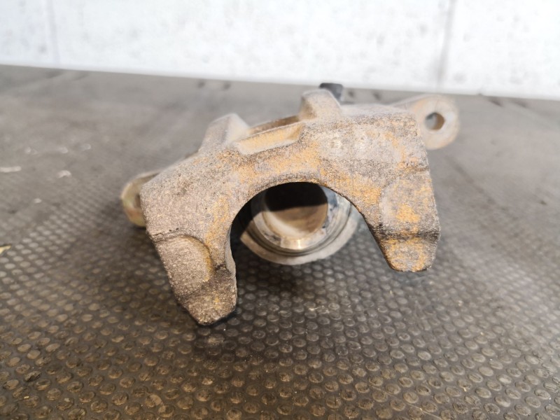 Recambio de pinza freno trasera derecha para daewoo lacetti 1.6 cat referencia OEM IAM   