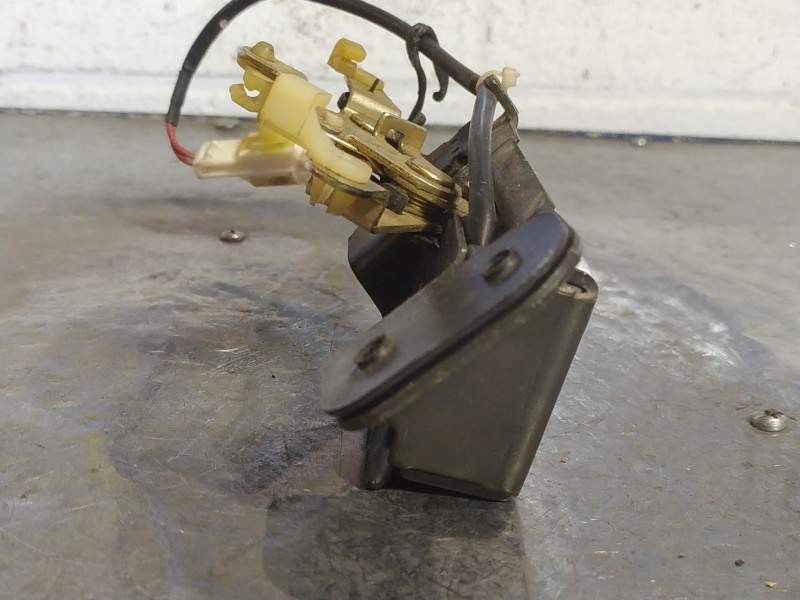 Recambio de cerradura maletero porton para daewoo lacetti 1.6 cat referencia OEM IAM   