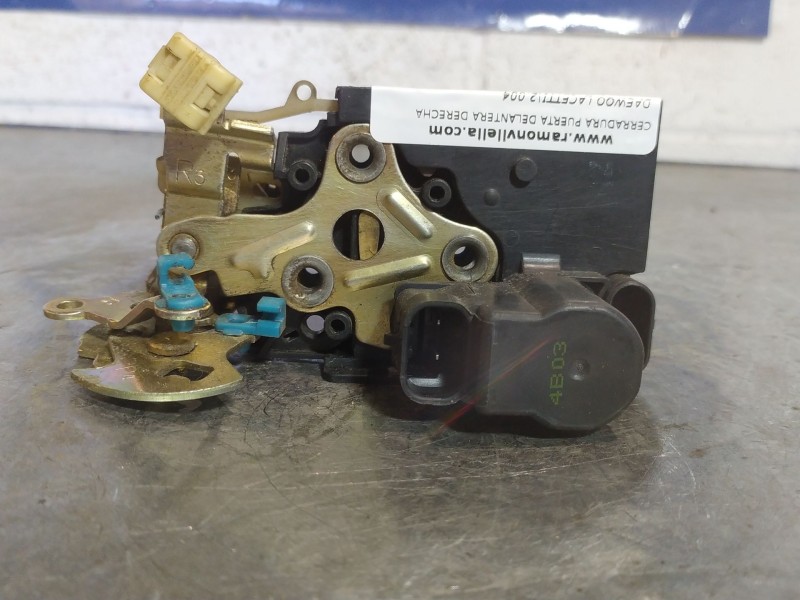Recambio de cerradura puerta delantera derecha para daewoo lacetti 1.6 cat referencia OEM IAM   