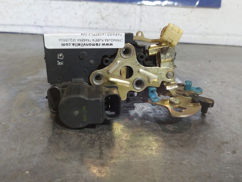 Recambio de cerradura puerta trasera izquierda para daewoo lacetti 1.6 cat referencia OEM IAM   