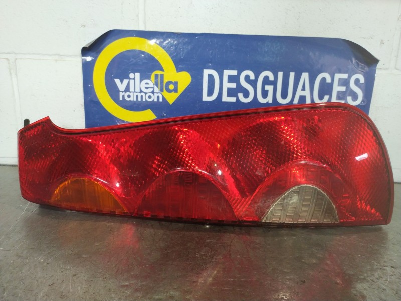 Recambio de piloto trasero derecho para nissan note (e11e)  | 0.06 - ...  | 0.06 - ... referencia OEM IAM   