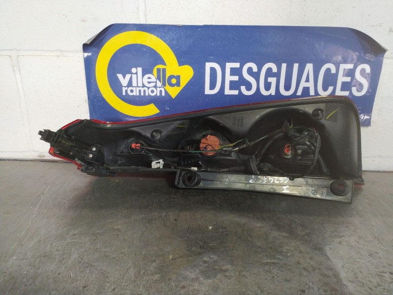 Recambio de piloto trasero izquierdo para nissan note (e11e)  | 0.06 - ...  | 0.06 - ... referencia OEM IAM   