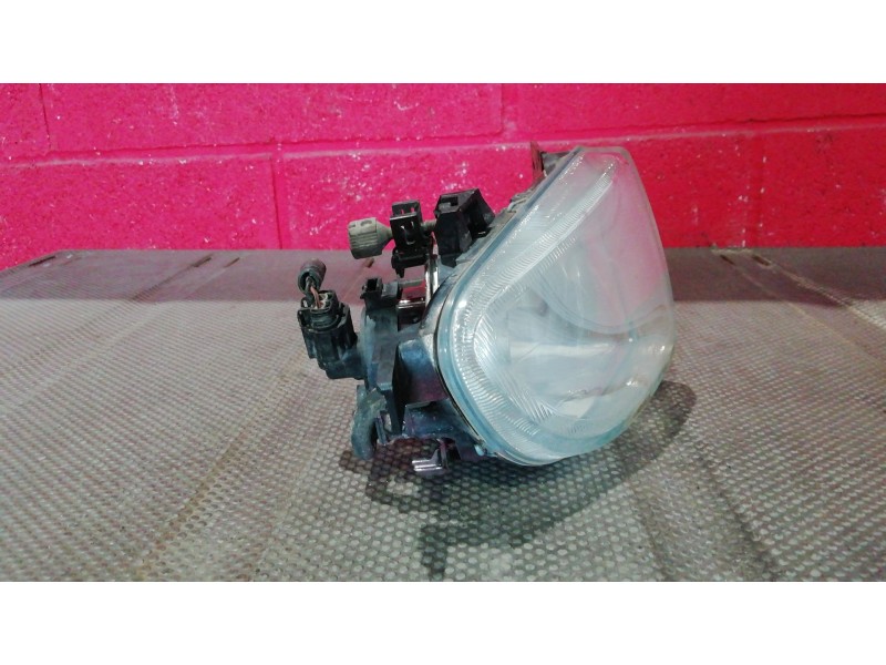 Recambio de faro antiniebla izquierdo para nissan primera referencia OEM IAM    Recambio de faro antiniebla izquierdo para nissan primera referencia OEM IAM