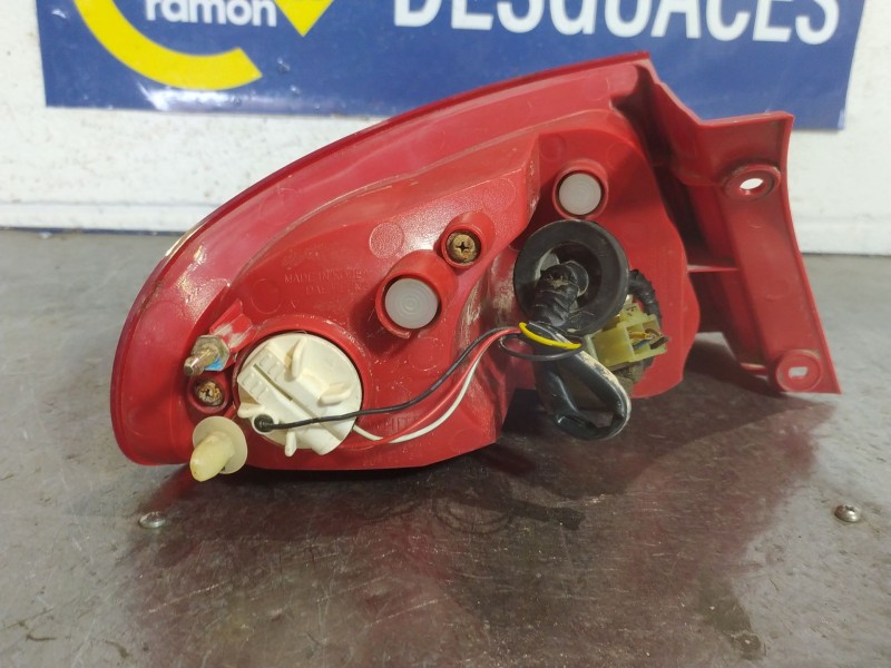 Recambio de piloto trasero derecho para daewoo lacetti 1.6 cat referencia OEM IAM   