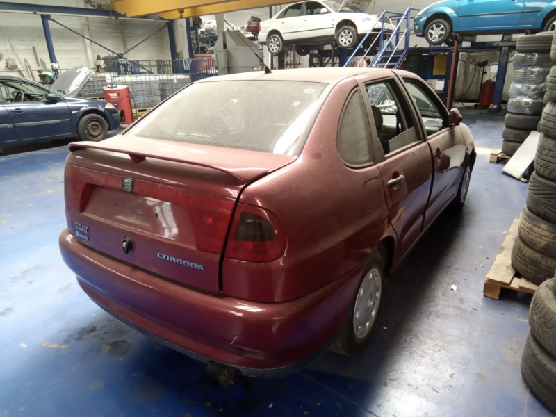 seat cordoba berlina (6k2) del año 1998