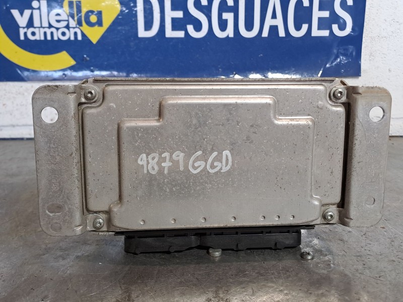 Recambio de centralita motor uce para toyota aygo (kgb/wnb) blue referencia OEM IAM 0261208702  