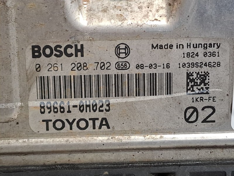 Recambio de centralita motor uce para toyota aygo (kgb/wnb) blue referencia OEM IAM 0261208702  