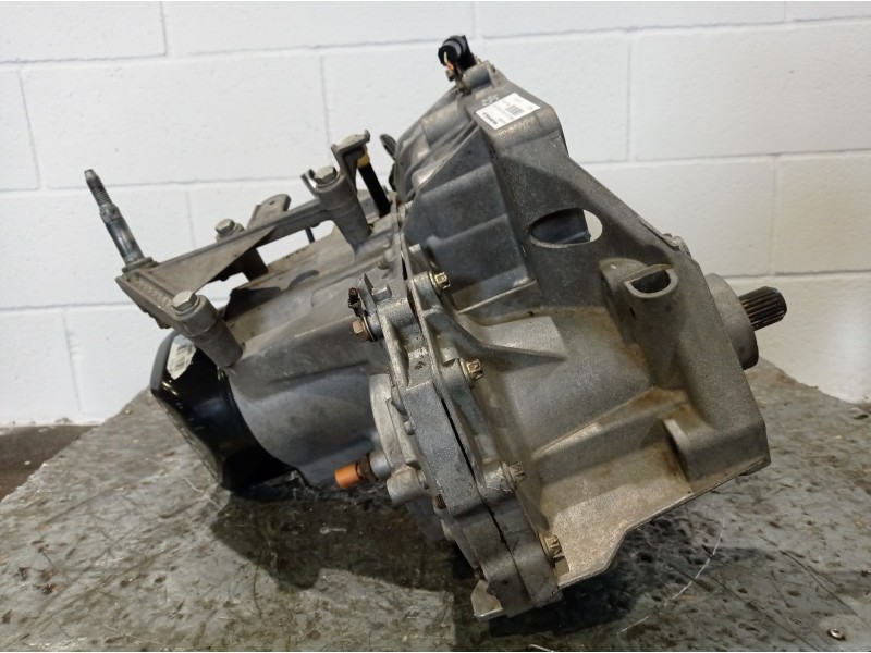 Recambio de caja cambios para renault clio ii fase ii (b/cb0) 1.4 16v | 0.01 - ... 1.4 16v | 0.01 - ... referencia OEM IAM JB151