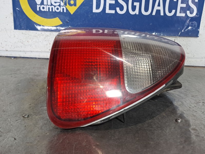 Recambio de piloto trasero derecho para rover r 45 1.6 referencia OEM IAM   