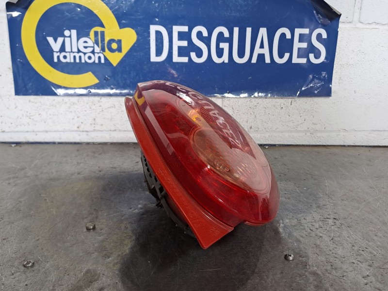 Recambio de piloto trasero derecho para toyota aygo (kgb/wnb) blue referencia OEM IAM   