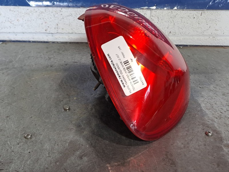 Recambio de piloto trasero izquierdo para toyota aygo (kgb/wnb) blue referencia OEM IAM   