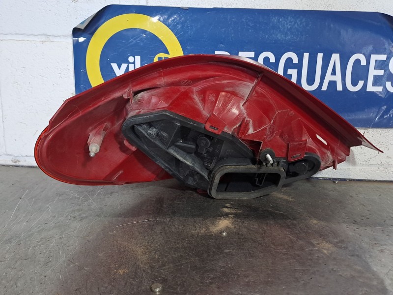 Recambio de piloto trasero derecho para peugeot 207 cc  | 0.07 - ...  | 0.07 - ... referencia OEM IAM   