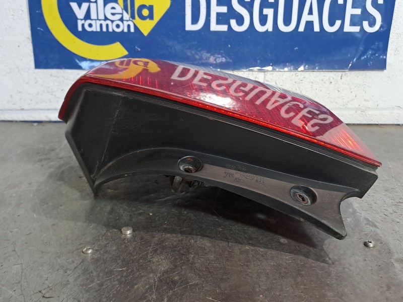 Recambio de piloto trasero derecho para kia shuma ii referencia OEM IAM   