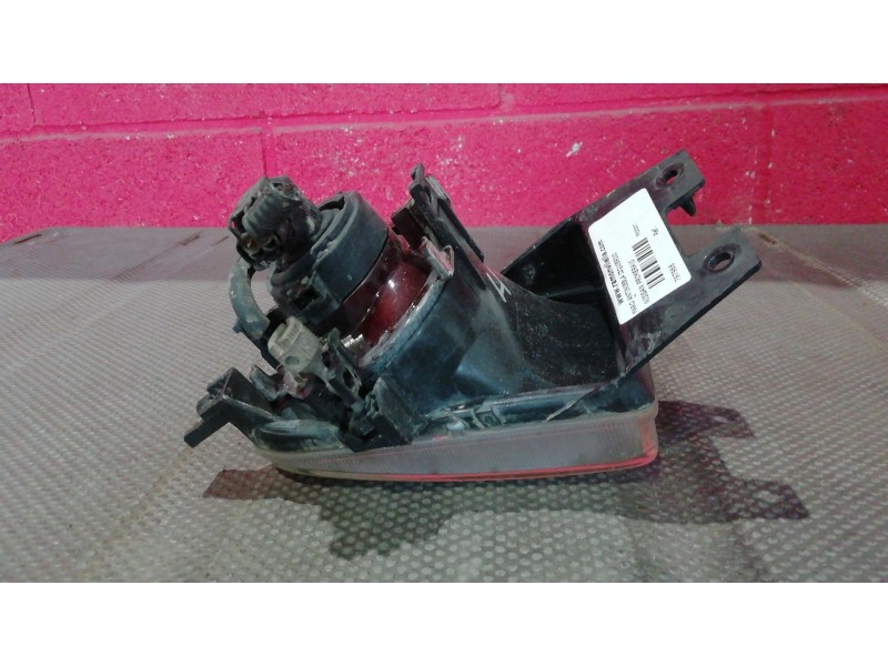 Recambio de faro antiniebla izquierdo para nissan primera referencia OEM IAM    Recambio de faro antiniebla izquierdo para nissan primera referencia OEM IAM