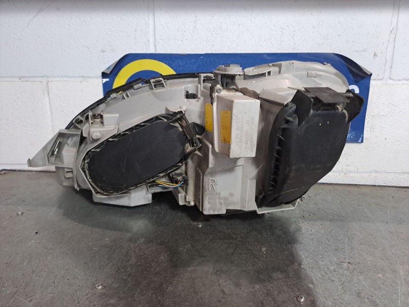 Recambio de faro derecho para mercedes clase s (w220) berlina 3.2 cdi cat referencia OEM IAM   