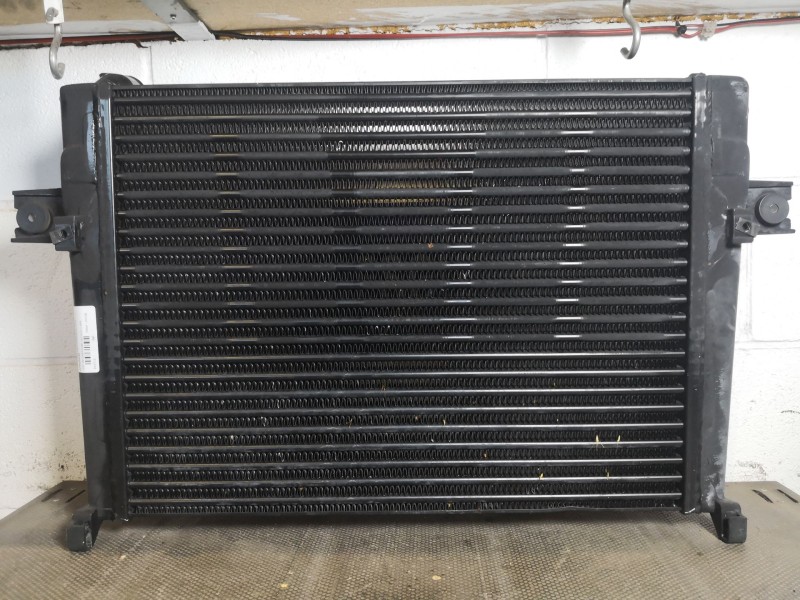 Recambio de intercooler para jeep gr.cherokee (wj/wg) 3.1 td cat referencia OEM IAM 52079499AC  