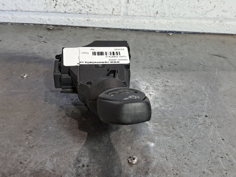 Recambio de mando limpia para ford fiesta referencia OEM IAM   