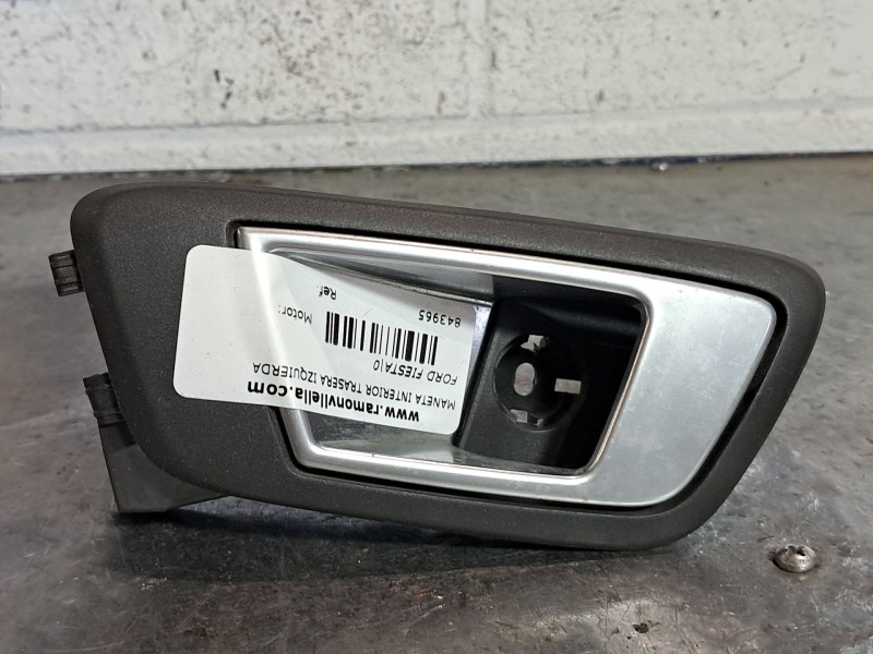 Recambio de maneta interior trasera izquierda para ford fiesta referencia OEM IAM   