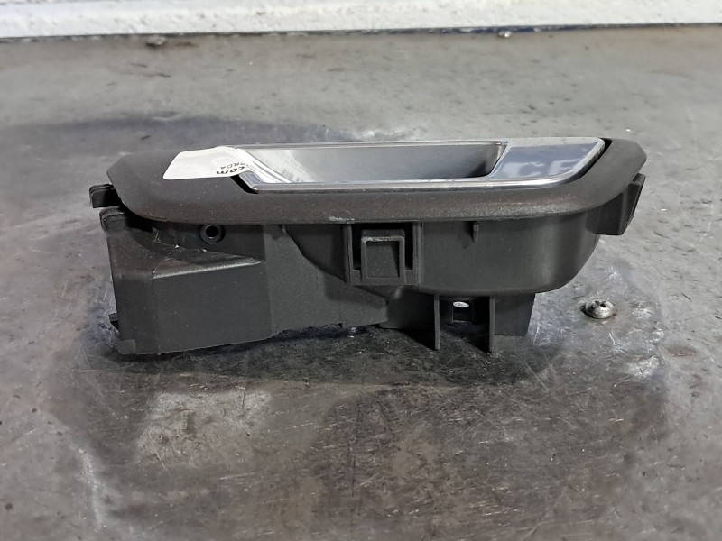 Recambio de maneta interior trasera izquierda para ford fiesta referencia OEM IAM   