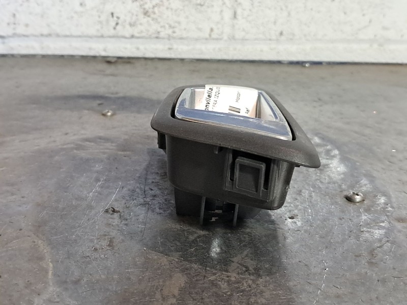 Recambio de maneta interior trasera izquierda para ford fiesta referencia OEM IAM   