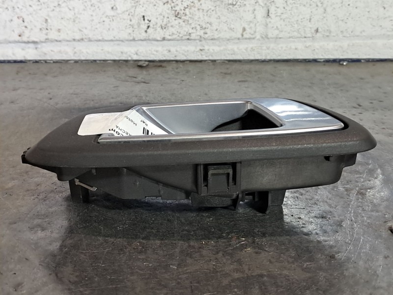 Recambio de maneta interior trasera derecha para ford fiesta referencia OEM IAM   