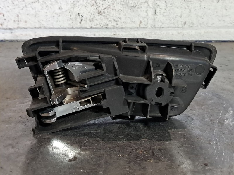 Recambio de maneta interior trasera derecha para ford fiesta referencia OEM IAM   