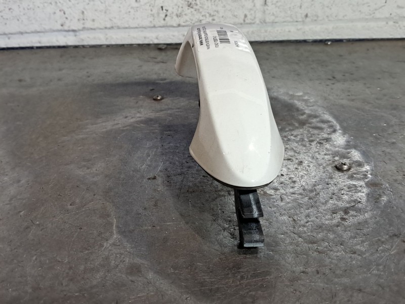 Recambio de maneta exterior delantera izquierda para ford fiesta referencia OEM IAM   
