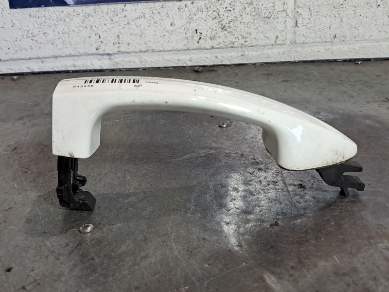 Recambio de maneta exterior delantera derecha para ford fiesta referencia OEM IAM   