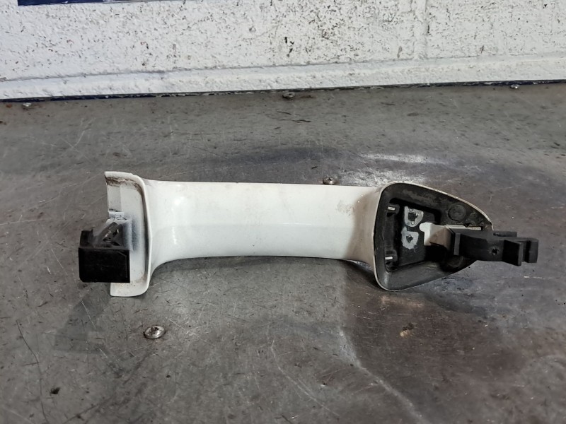 Recambio de maneta exterior delantera derecha para ford fiesta referencia OEM IAM   