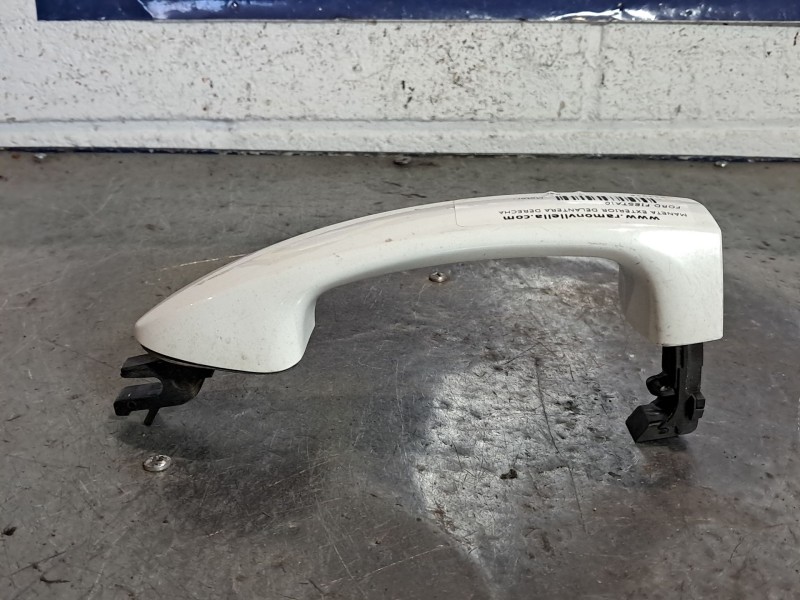 Recambio de maneta exterior delantera derecha para ford fiesta referencia OEM IAM   