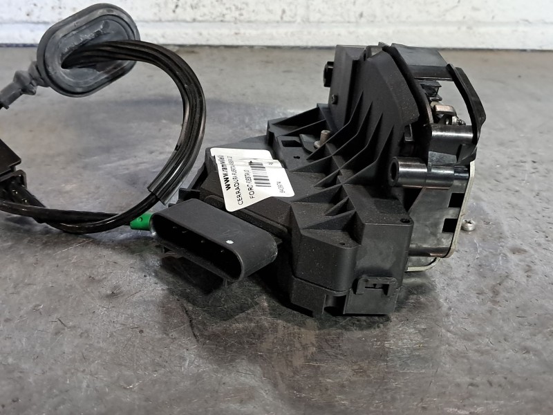 Recambio de cerradura puerta trasera izquierda para ford fiesta referencia OEM IAM   