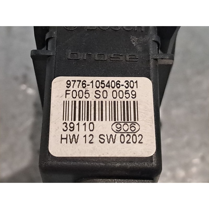 Recambio de motor elevalunas trasero izquierdo para seat leon (1m1) 1.9 tdi | 0.99 - ... 1.9 tdi | 0.99 - ... referencia OEM IAM