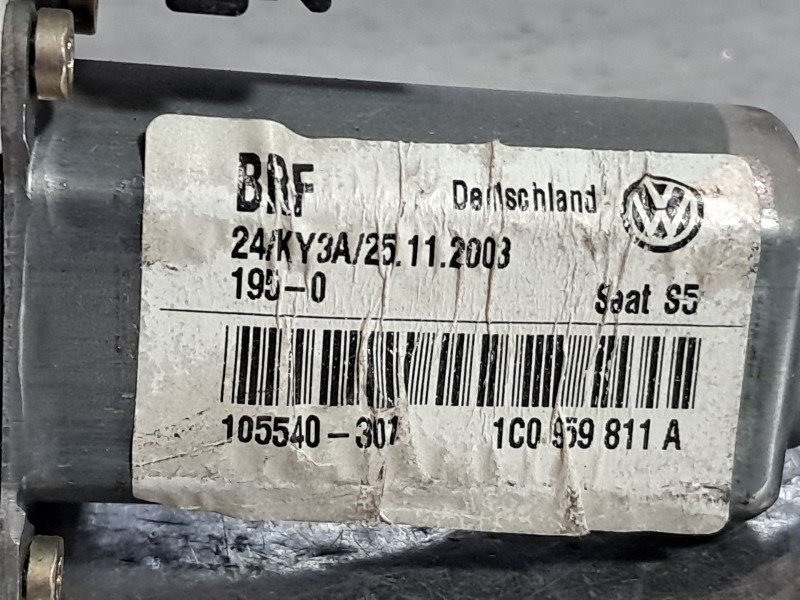Recambio de motor elevalunas trasero izquierdo para seat leon (1m1) 1.9 tdi | 0.99 - ... 1.9 tdi | 0.99 - ... referencia OEM IAM
