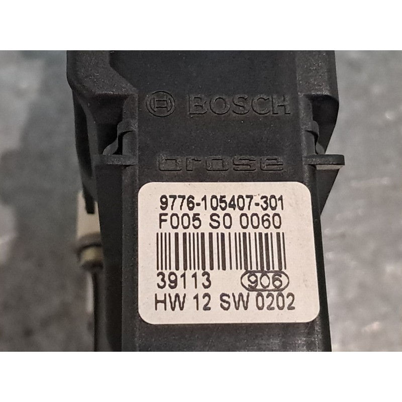 Recambio de motor elevalunas trasero derecho para seat leon (1m1) 1.9 tdi | 0.99 - ... 1.9 tdi | 0.99 - ... referencia OEM IAM  