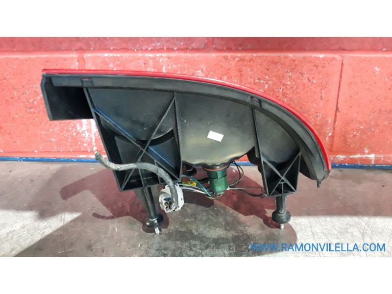 Recambio de piloto trasero izquierdo para chrysler 300 m (lr) 2.7 v6 | 04.98 - 12.02 2.7 v6 | 04.98 - 12.02 referencia OEM IAM  