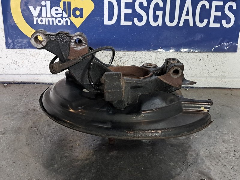 Recambio de mangueta delantera izquierda para ford fiesta referencia OEM IAM C1BC2K005AC  